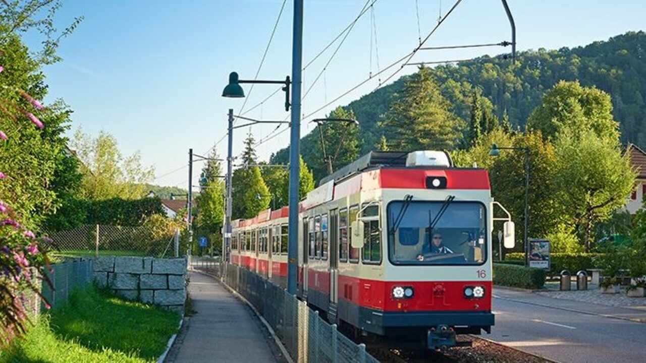 Slowakei Schweiz Chz Kauft 17 Fahrzeuge Der Waldenburgerbahn Eurailpress